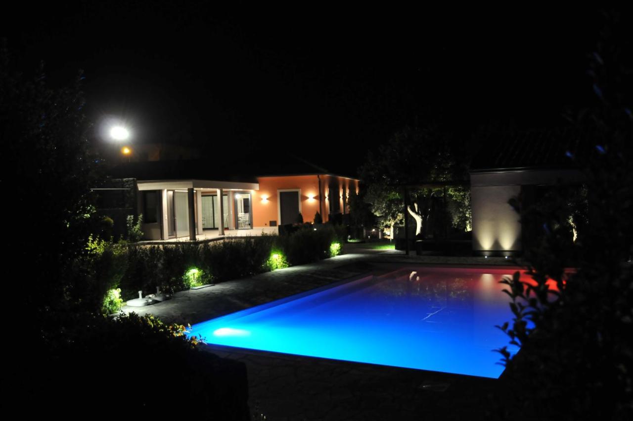 La Casa Dell'Alloro Zafferana Etnea Exterior foto