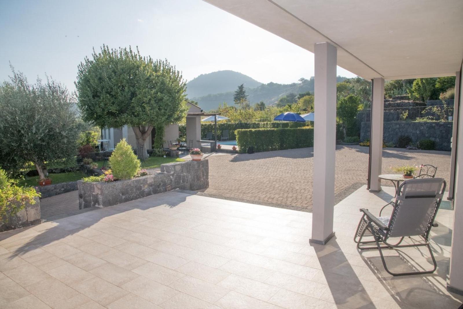 La Casa Dell'Alloro Zafferana Etnea Exterior foto